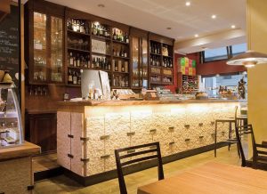 Arredo per Bar a Padova: arredo Bar à Fromage Ferrari